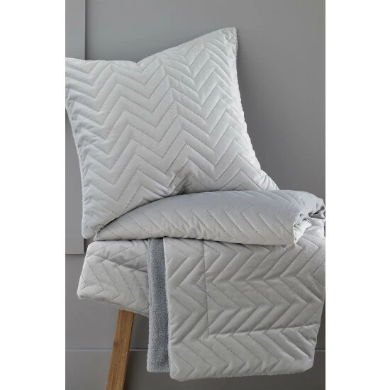 Catherine Lansfield Silver Velvet Zig Zag Cushion 4 Catherine Lansfield Silver Velvet Zig Zag Cushion - Image 4