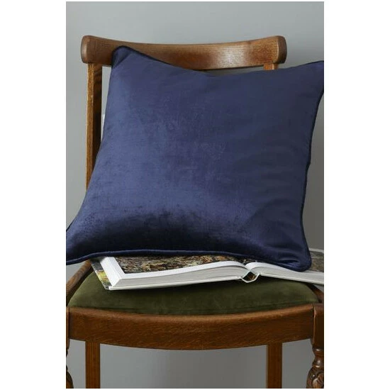 Catherine Lansfield Blue Antique Velvet Cushion 4 Catherine Lansfield Blue Antique Velvet Cushion - Image 4