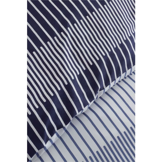 Catherine Lansfield Blue Lines Reversible Duvet Cover And Pillowcase Set 4 Catherine Lansfield Blue Lines Reversible Duvet Cover And Pillowcase Set - Image 4