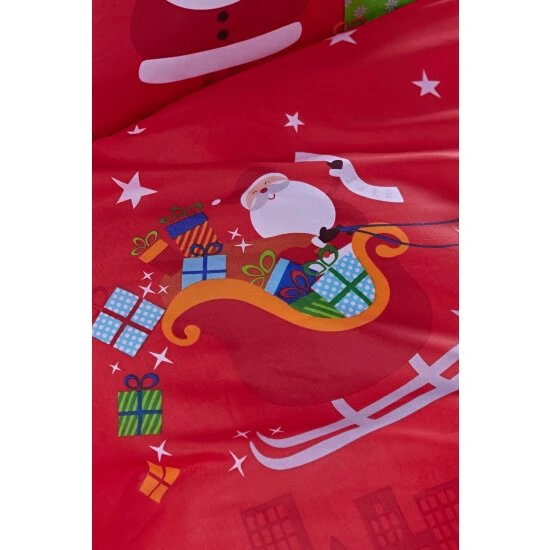 Catherine Lansfield Red Santa's Christmas Presents Duvet Cover And Pillowcase Set 2 Catherine Lansfield Red Santa's Christmas Presents Duvet Cover And Pillowcase Set - Image 2