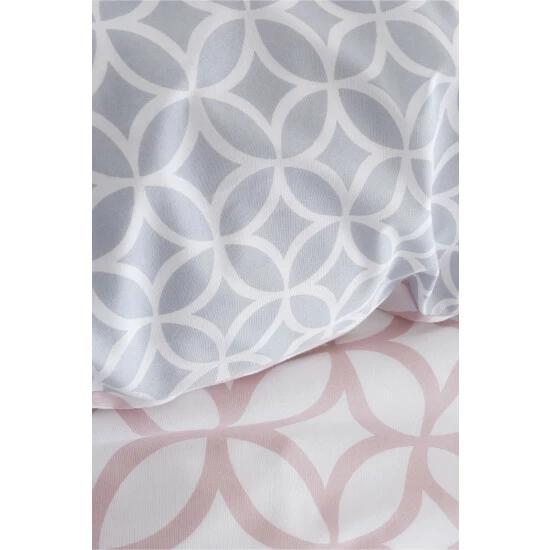 unnamed-file-147.jpg Catherine Lansfield Pink Geo Trellis Reversible Duvet Cover And Pillowcase Set -Catherine Lansfield Shop unnamed file 147