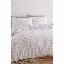Catherine Lansfield Pink Geo Trellis Reversible Duvet Cover And Pillowcase Set 4 Catherine Lansfield Pink Geo Trellis Reversible Duvet Cover And Pillowcase Set -Catherine Lansfield Shop unnamed file 148