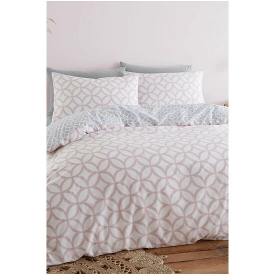 unnamed-file-148.jpg Catherine Lansfield Pink Geo Trellis Reversible Duvet Cover And Pillowcase Set -Catherine Lansfield Shop unnamed file 148