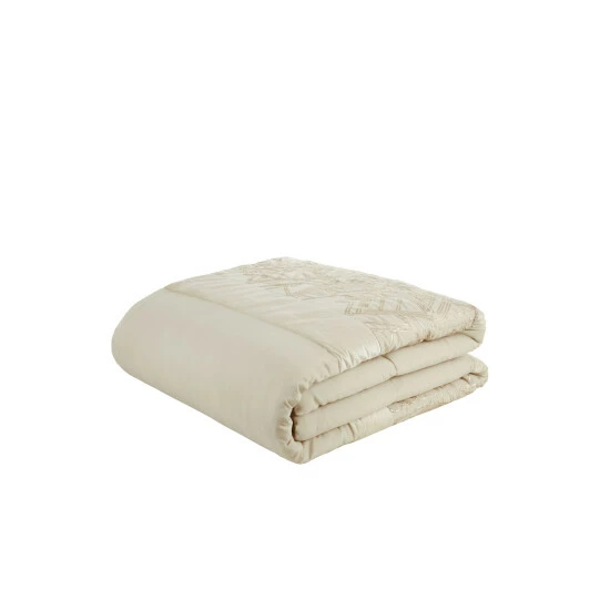 Catherine Lansfield Champagne Gold Velvet Sparkle Throw 3 Catherine Lansfield Champagne Gold Velvet Sparkle Throw - Image 3