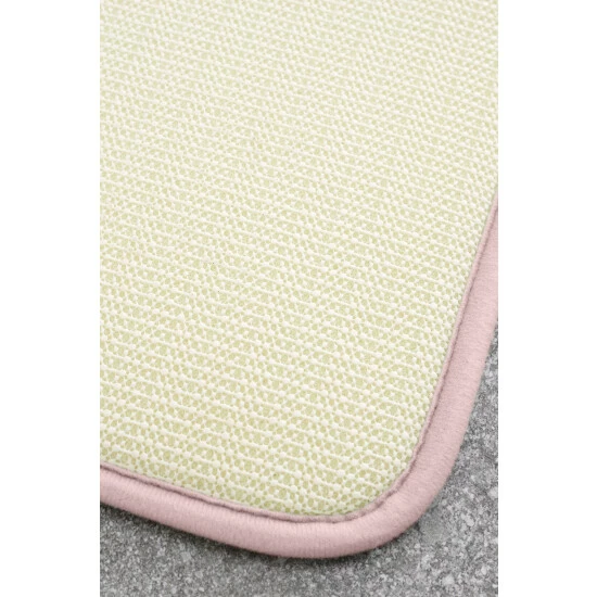 unnamed-file-3141.jpg Catherine Lansfield Set Of 2 Pink Anti-Bacterial Memory Foam Bath Mats -Catherine Lansfield Shop unnamed file 3141