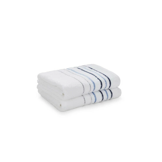 Catherine Lansfield Set Of 2 White Towels 4 Catherine Lansfield Set Of 2 White Towels - Image 4