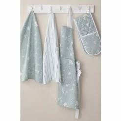 Alternative view of Catherine Lansfield Green Meadowsweet Green Floral Apron