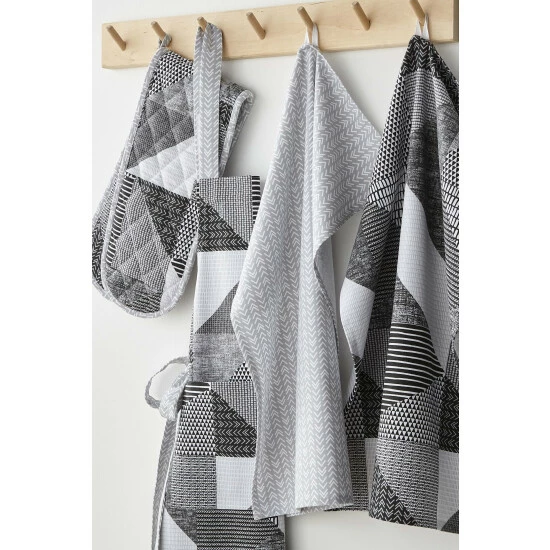 unnamed-file-3617.jpg Catherine Lansfield Grey Larsson Geo Double Oven Glove -Catherine Lansfield Shop unnamed file 3617