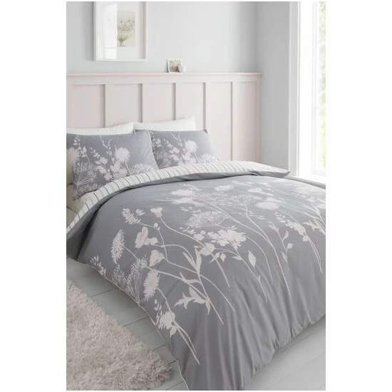 Catherine Lansfield Pink/Grey Meadowsweet Duvet Cover And Pillowcase Set 6 Catherine Lansfield Pink/Grey Meadowsweet Duvet Cover And Pillowcase Set - Image 6