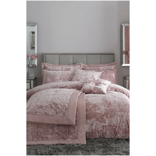 unnamed-file-396.jpg Catherine Lansfield Pink Crushed Velvet Duvet Cover And Pillowcase Set -Catherine Lansfield Shop unnamed file 396