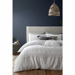 Catherine Lansfield White Izmir Cotton Tassel Duvet Cover And Pillowcase Set