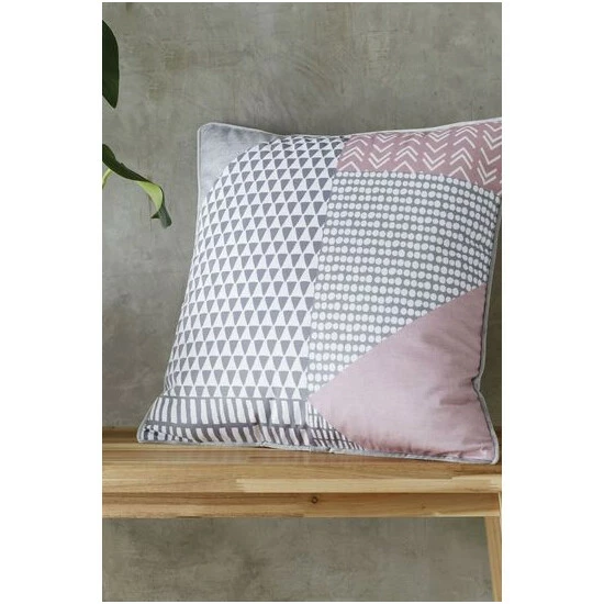 unnamed-file-792.jpg Catherine Lansfield Blush Pink Larsson Geo Cushion -Catherine Lansfield Shop unnamed file 792