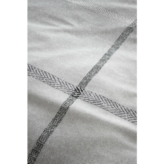Catherine Lansfield Grey Berwick Tweed Brushed Cotton Duvet Cover And Pillowcase Set 3 Catherine Lansfield Grey Berwick Tweed Brushed Cotton Duvet Cover And Pillowcase Set - Image 3